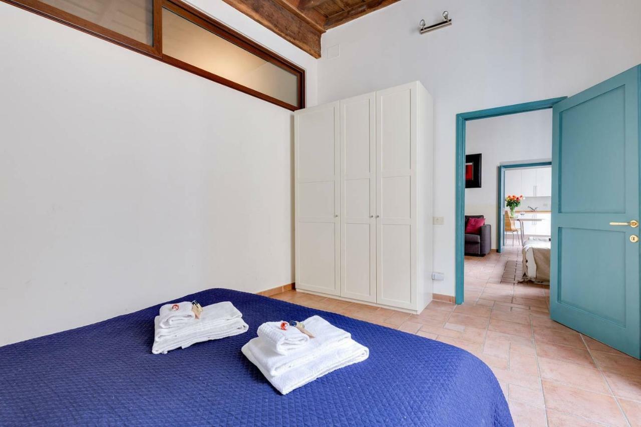 Domus Florea Rome Bagian luar foto